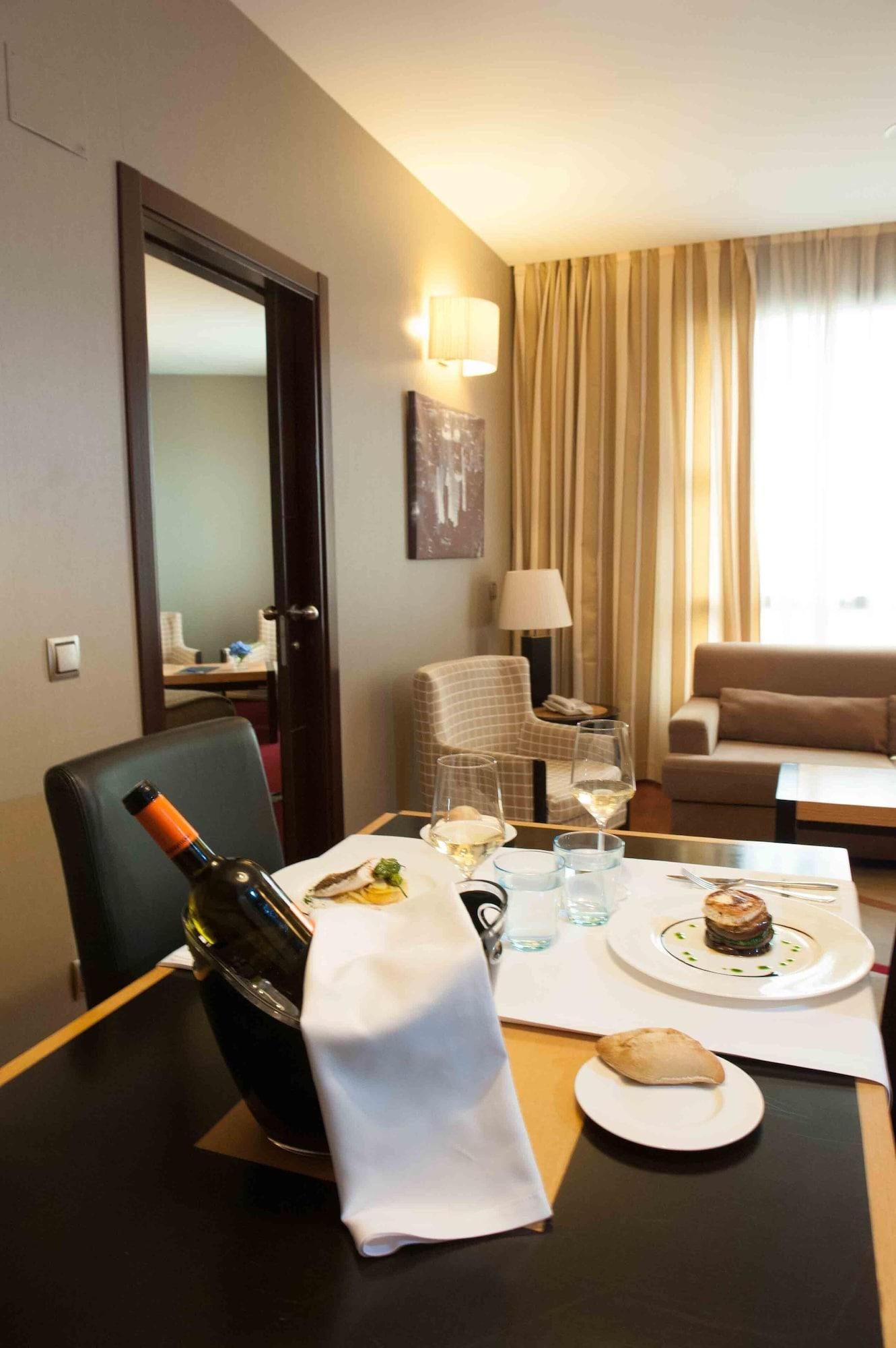 เซอร์โคเทล ปรินเซซา เด เอโบลี Hotel ปินโต ภายนอก รูปภาพ