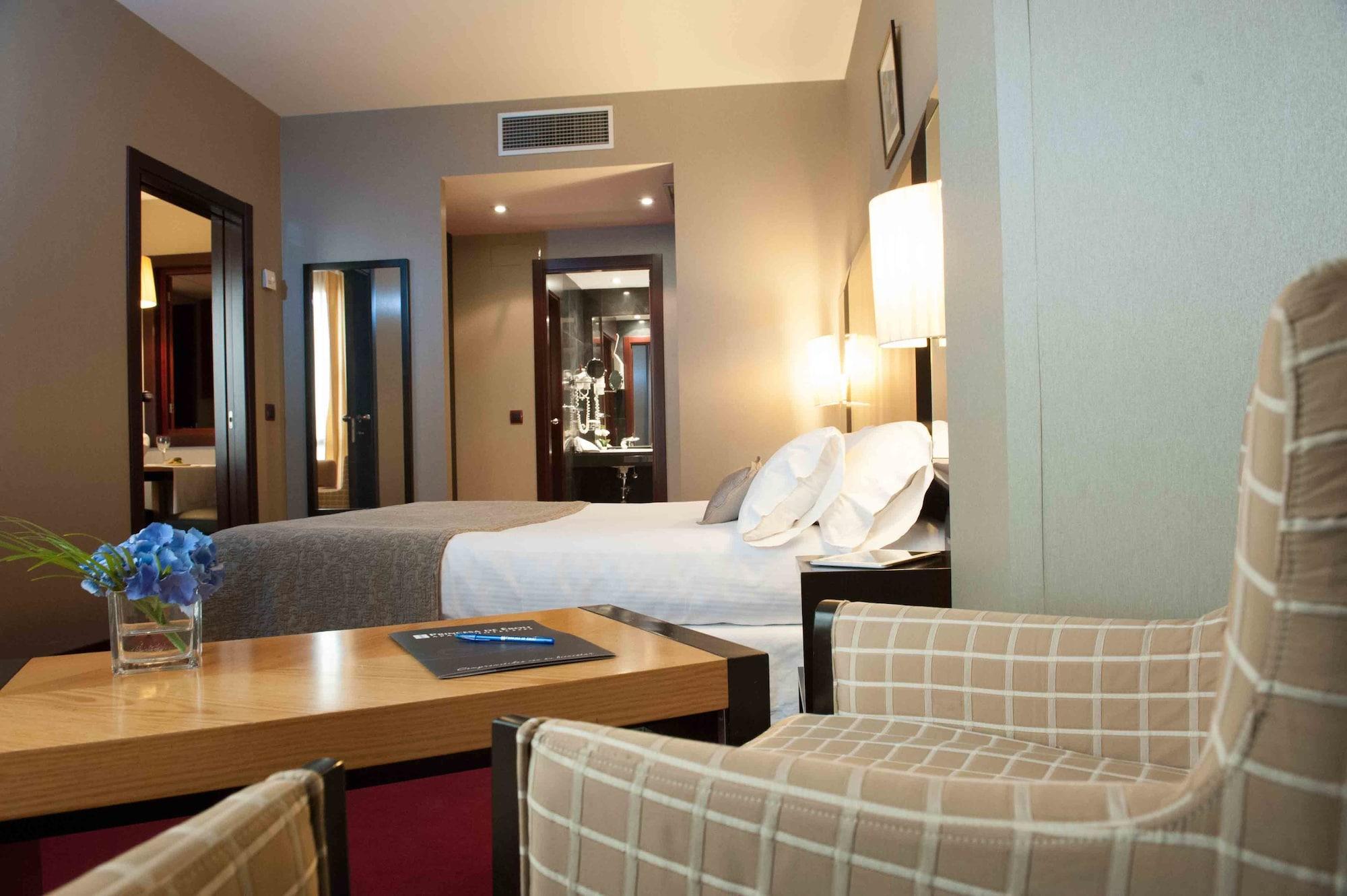 เซอร์โคเทล ปรินเซซา เด เอโบลี Hotel ปินโต ภายนอก รูปภาพ