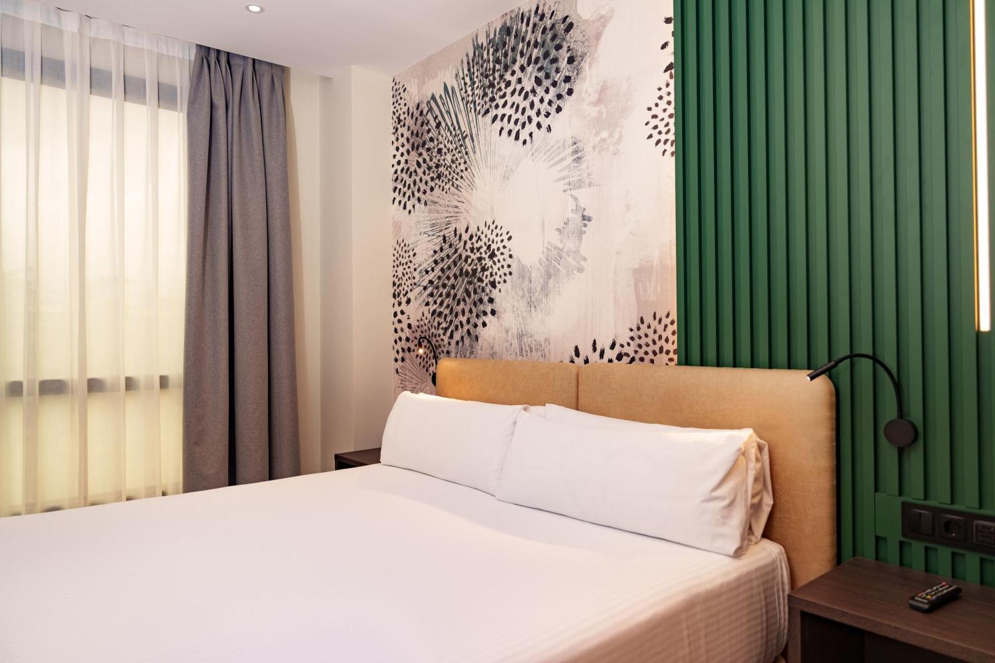 เซอร์โคเทล ปรินเซซา เด เอโบลี Hotel ปินโต ภายนอก รูปภาพ